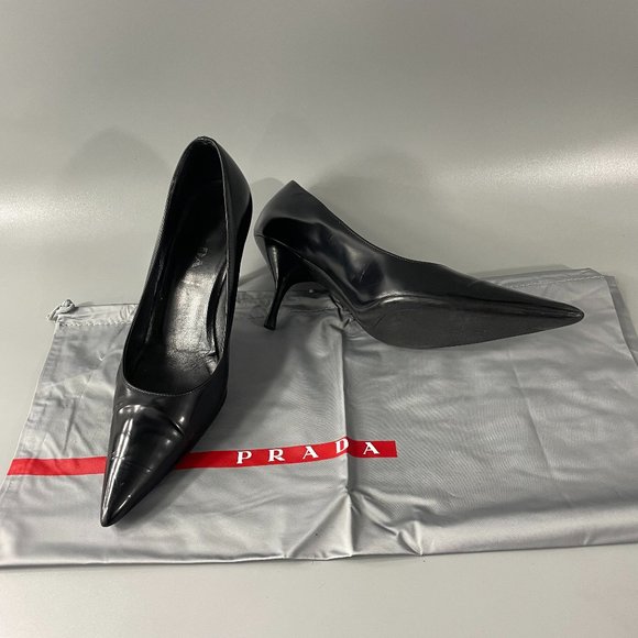 Authentic PRADA Black Patent Leather Pointed Pumps, Size 35.5 - Picture 1 of 16